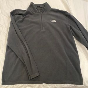 Northface Fleece Quarterzip.